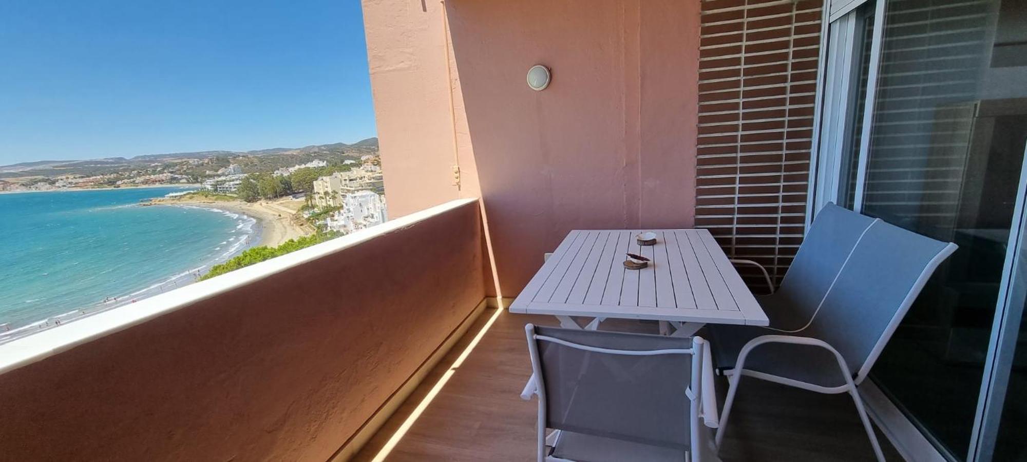 Apartamento Playa Del Cristo Estepona Dış mekan fotoğraf